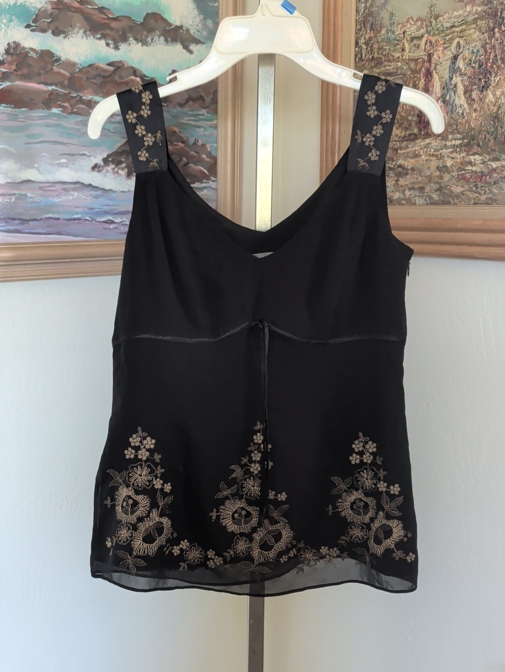 Ann Taylor Black Sleeveless Camisole with Cream Floral Embroidery